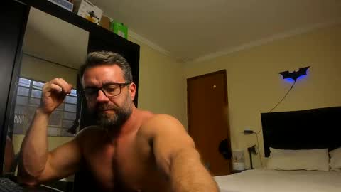 chris online show from October 17, 2025, 6:54 pm