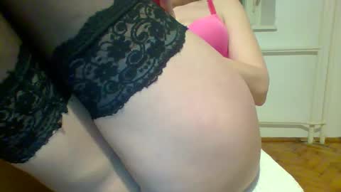Snapshot of sexyfootlady chatting on February 5, 2025, 8:35 pm sexyfootlady online show from February 5, 2025, 8:35 pm