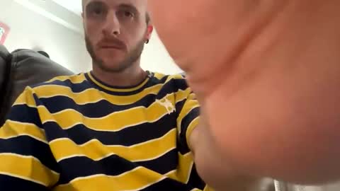 T online show from December 3, 2025, 9:24 pm