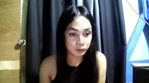 Callmenathalie online show from November 23, 2025, 11:54 am