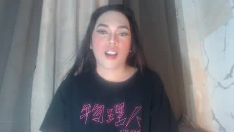 TYRA 3 online show from December 3, 2025, 10:41 pm