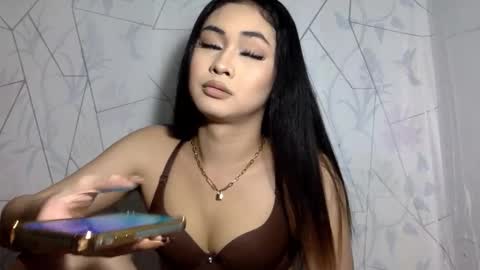 miss jade so online show from March 22, 2026, 3:32 am