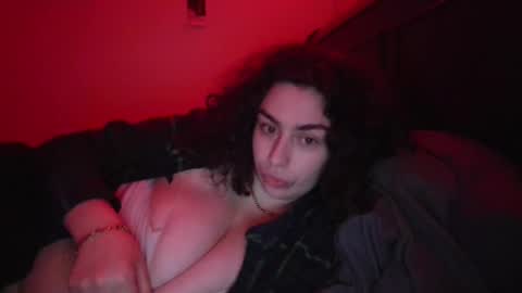 Snapshot of sexygoddesslizaaa chatting on February 4, 2025, 10:32 am ETERNAL GODDESS WOMAN online show from February 4, 2025, 10:32 am