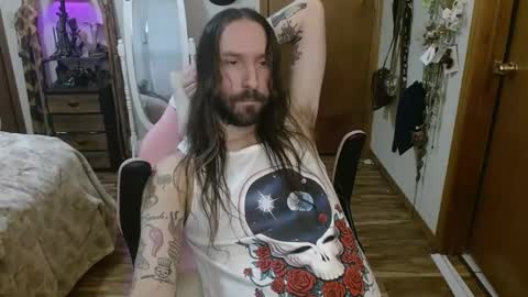 sexyhippieman117 online show from February 7, 2025, 10:20 pm