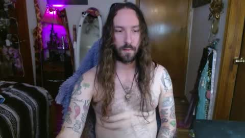 sexyhippieman117 online show from September 12, 2025, 5:02 pm
