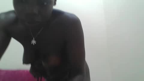 MARGARET online show from November 10, 2025, 1:21 pm