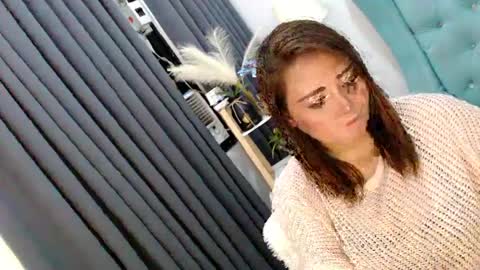 Snapshot of sexyjeanniecuntcums chatting on January 20, 2025, 1:42 pm JENNY online show from January 20, 2025, 1:42 pm