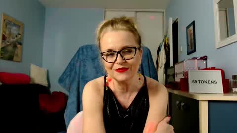 Jenny online show from March 11, 2026, 9:54 pm