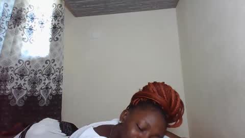 JOAN online show from December 14, 2025, 11:37 am