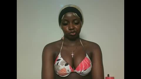 Snapshot of sexykitten201 chatting on May 19, 2026, 5:19 pm sexykitty online show from May 19, 2026, 5:19 pm