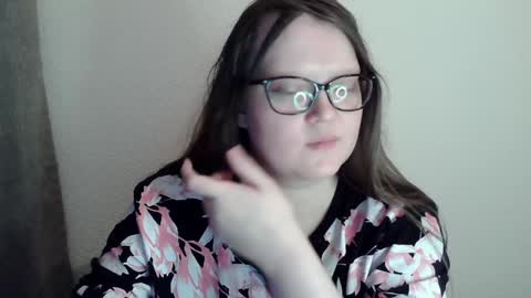 Kate online show from January 3, 2025, 12:22 am