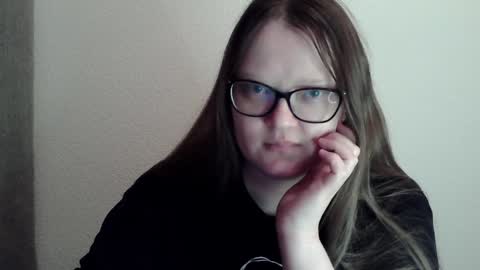 Kate online show from January 7, 2025, 1:06 am