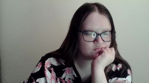 Kate online show from January 16, 2025, 4:17 am