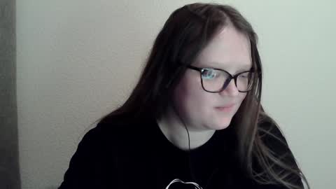 Kate online show from January 29, 2025, 3:33 am