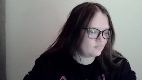 Kate online show from February 13, 2025, 10:43 pm