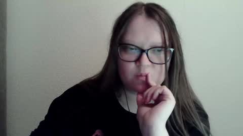 Kate online show from February 14, 2025, 4:47 am