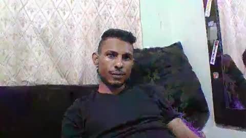 Snapshot of sexyleon69 chatting on May 19, 2026, 10:32 am Sexy leon online show from May 19, 2026, 10:32 am