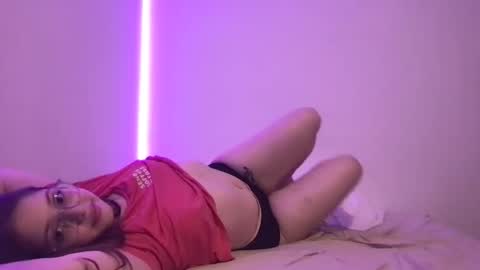 SexyLilBab3 online show from January 24, 2025, 8:23 am