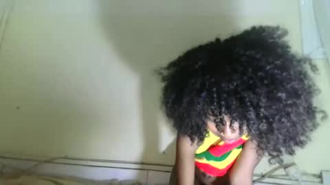 Snapshot of sexylittlebitch261 chatting on February 27, 2026, 4:18 pm Elania online show from February 27, 2026, 4:18 pm