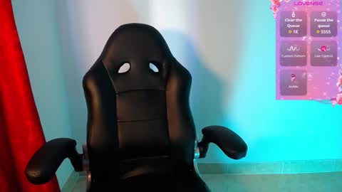 sexyloba  independent model online show from January 17, 2026, 9:51 pm