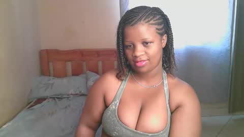 Snapshot of sexylucy33 chatting on January 19, 2026, 9:57 am sexylucy33 online show from January 19, 2026, 9:57 am