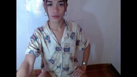 Lunox3 online show from October 17, 2025, 7:16 pm
