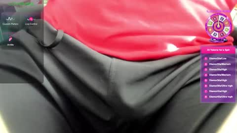 Sexymale7136 online show from March 1, 2025, 7:37 pm