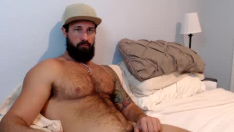 Snapshot of sexymanmk26 chatting on December 6, 2024, 10:52 pm lets go private im ready to play pvt cum online show from December 6, 2024, 10:52 pm