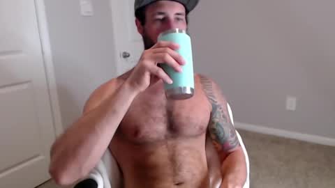 Snapshot of sexymanmk26 chatting on March 7, 2025, 1:40 pm lets go private im ready to play pvt cum online show from March 7, 2025, 1:40 pm