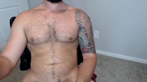 Snapshot of sexymanmk26 chatting on June 20, 2026, 4:32 pm lets go private im ready to play pvt cum online show from June 20, 2026, 4:32 pm