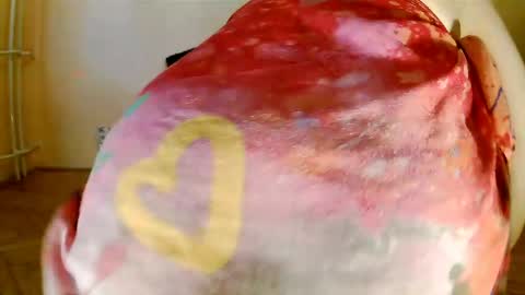 Squirty Maya Gold online show from June 8, 2026, 4:13 am