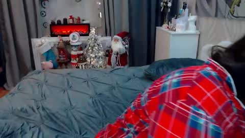 Victoria online show from January 15, 2025, 6:29 pm