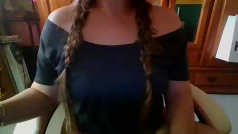 sexymisss24 online show from October 6, 2025, 11:40 am