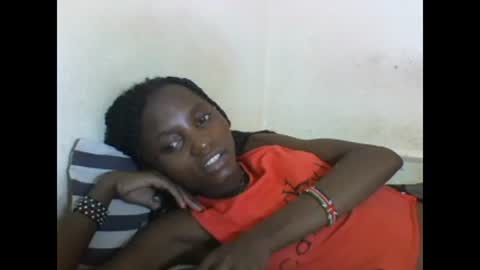 Snapshot of sexyneedle22 chatting on February 15, 2025, 9:38 am VIVIAN online show from February 15, 2025, 9:38 am