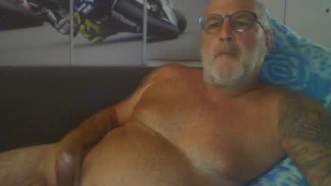 sexypaa online show from July 12, 2026, 12:07 pm