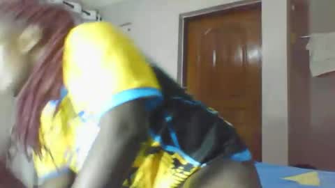 Snapshot of sexypamm chatting on February 25, 2026, 4:27 pm sexypamm online show from February 25, 2026, 4:27 pm