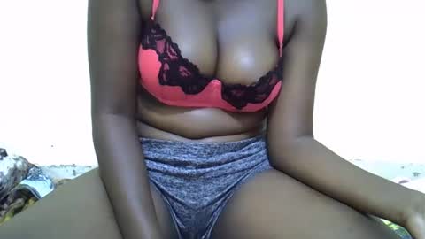 sexypeach98 online show from January 5, 2026, 5:27 pm