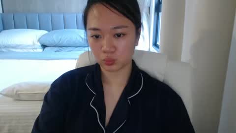 sexypenguin13 online show from December 6, 2024, 10:05 am