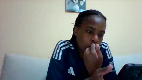 Snapshot of sexyqueen3457132 chatting on January 31, 2025, 3:11 pm DOVY ACHIENG online show from January 31, 2025, 3:11 pm