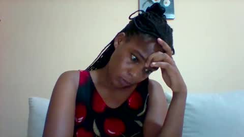 Snapshot of sexyqueen3457132 chatting on February 7, 2025, 11:45 am DOVY ACHIENG online show from February 7, 2025, 11:45 am