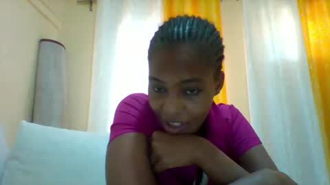 Snapshot of sexyqueen3457132 chatting on February 12, 2025, 11:40 am DOVY ACHIENG online show from February 12, 2025, 11:40 am