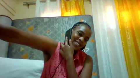 Snapshot of sexyqueen3457132 chatting on February 21, 2025, 7:45 am DOVY ACHIENG online show from February 21, 2025, 7:45 am