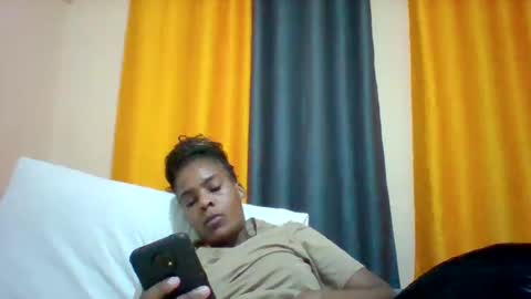 Snapshot of sexyqueen3457132 chatting on March 5, 2025, 12:38 am DOVY ACHIENG online show from March 5, 2025, 12:38 am