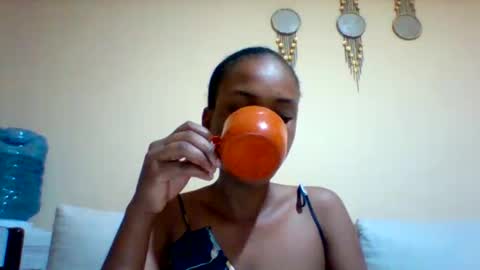 Snapshot of sexyqueen3457132 chatting on September 21, 2025, 8:38 am DOVY ACHIENG online show from September 21, 2025, 8:38 am