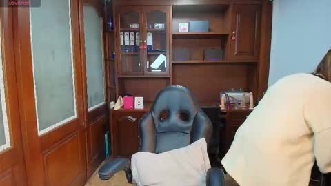 R A C H E L online show from February 6, 2026, 11:57 am