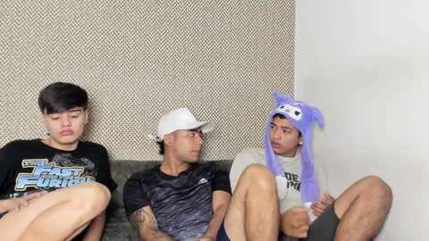 MATIAS-18   THIAHO -18  MAX-19  NICOKALY-19  CAIN-19   MOD ESTEBAN online show from February 1, 2025, 5:05 pm