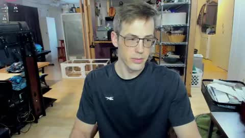 Scott online show from April 15, 2026, 1:34 am