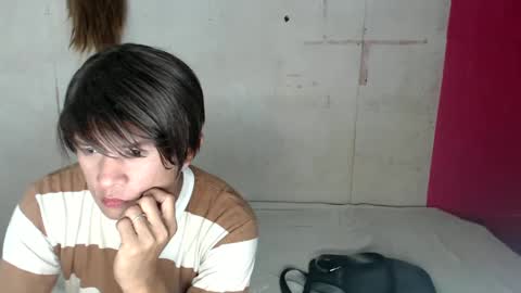 Snapshot of sexyseductionxx chatting on January 30, 2025, 12:16 pm carl online show from January 30, 2025, 12:16 pm