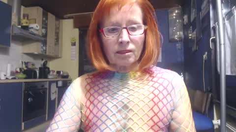 Snapshot of sexysilvie3112 chatting on December 8, 2024, 2:52 pm Silvie online show from December 8, 2024, 2:52 pm
