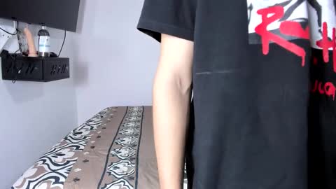 Snapshot of sexyskinnynaksu chatting on November 15, 2025, 12:41 am sexyskinnynaksu online show from November 15, 2025, 12:41 am